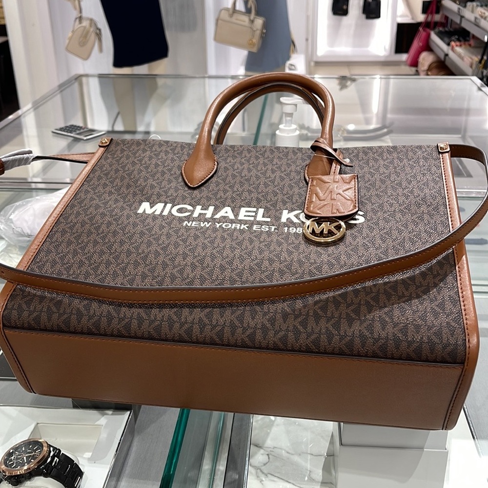 Michael Kors "Mirella" MD EW Tote Brown Shoulder Bag - 35F2G7ZT2B 
Brown - Picture 16 of 16